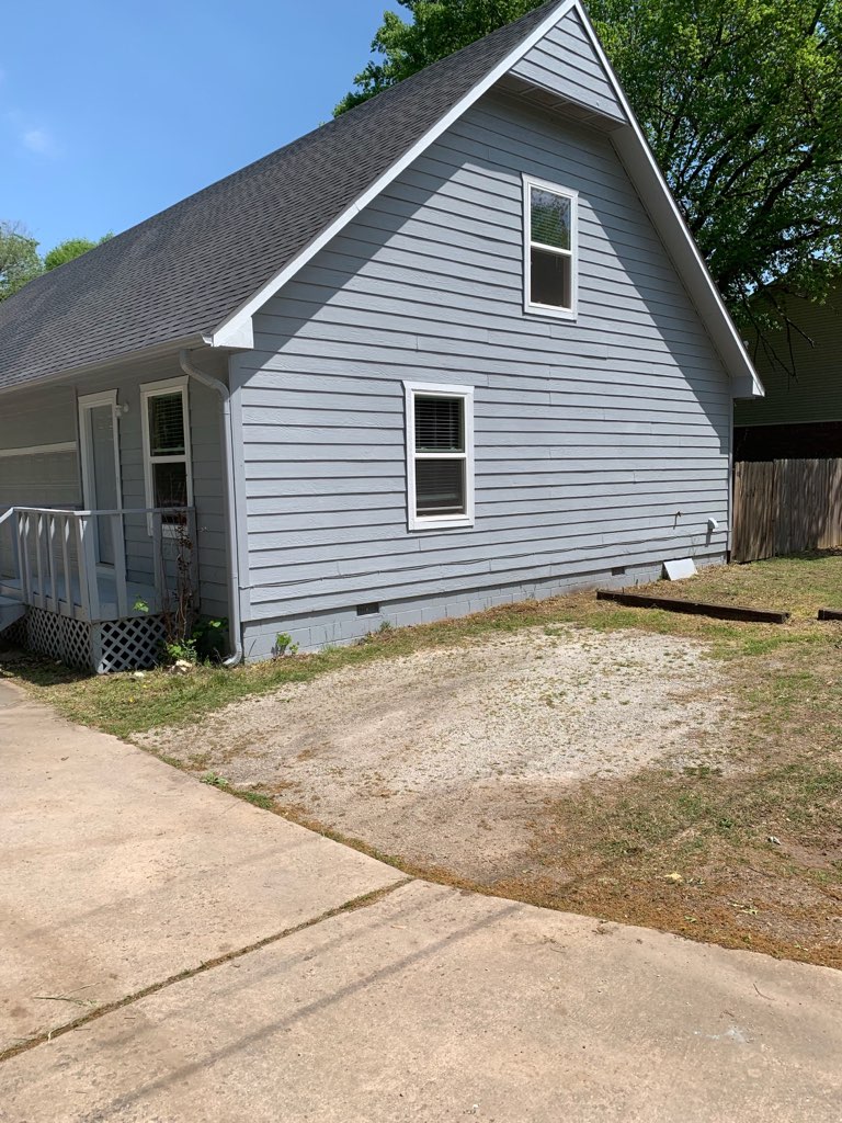 114 Neal St Farmington, AR 72730